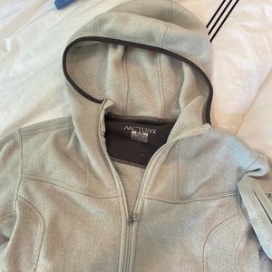 Arcteryx woman’s hoodie
